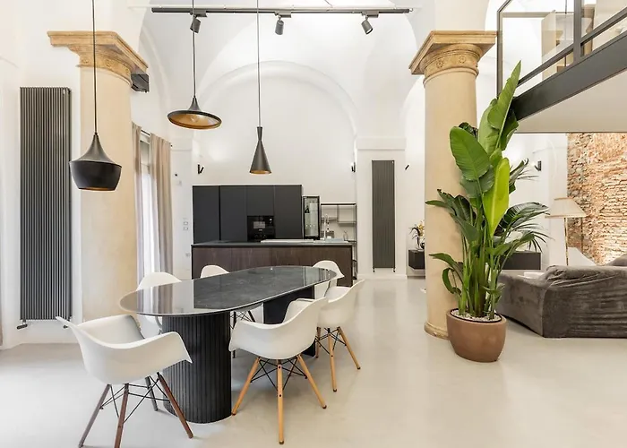 Lägenhet The Loft San Felice By District Bologna